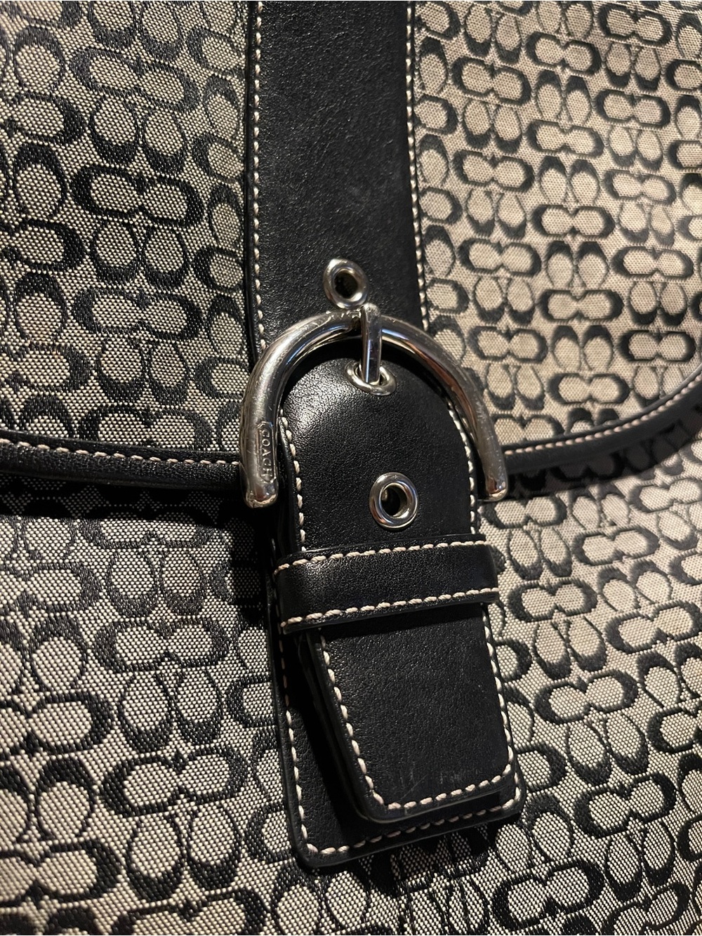 Vintage Coach Soho Flap (or Buckle) Bag - Picture 4 of 12